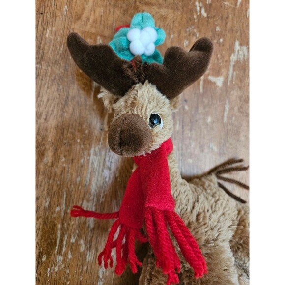Christmas plush Reindeer "Merry Kissmas" hat - Picture 3 of 5